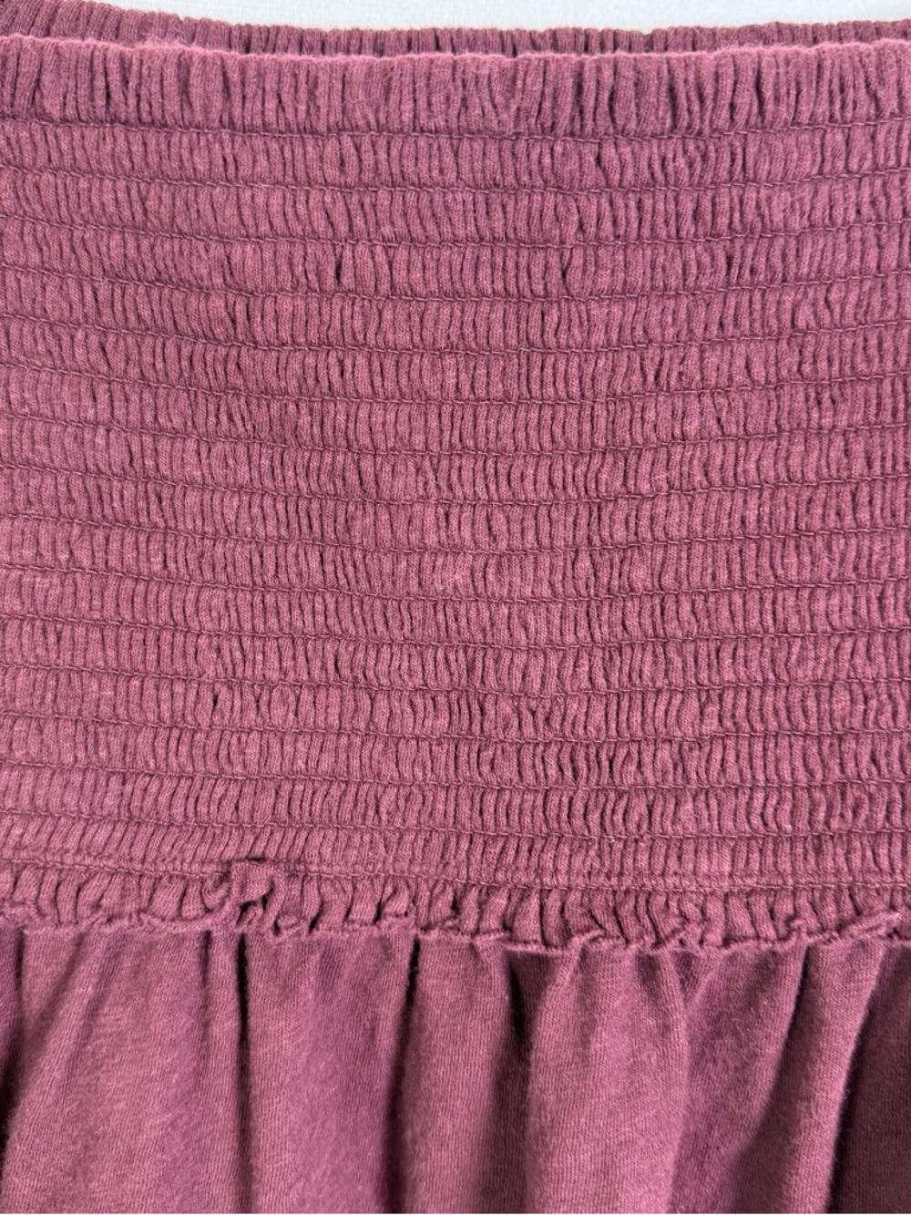 American Eagle Women’s Smocked Crop Top Sz S Y2K Coquette Peasant Blouse in Wine - Picture 4 of 6